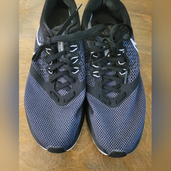 Nike Shoes - Nike Zoom Strike Womens  Running shoes sz 8.5